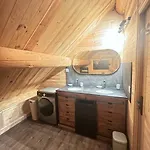 Chalet Wood Log Yssingeaux
