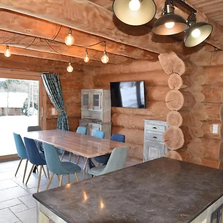 Wood Log Chalet Yssingeaux