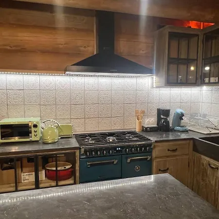 Wood Log * Yssingeaux