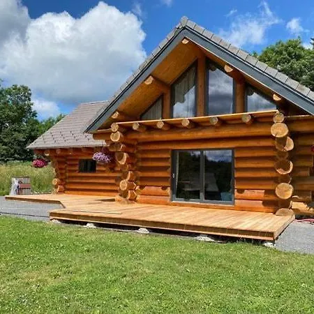 Wood Log Chalet Yssingeaux