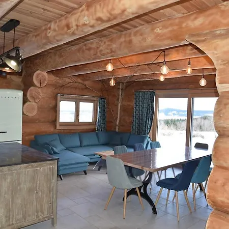 Chalet Wood Log Yssingeaux