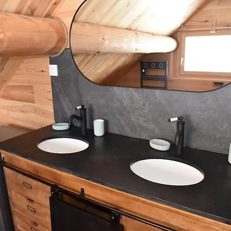 Wood Log * Yssingeaux